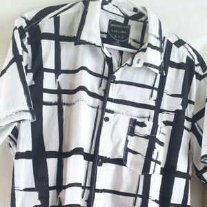 ~Brooklyn Calling NYC Black & White Abstract Shirt